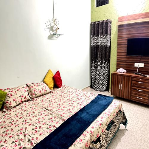 Riddhi Homestay